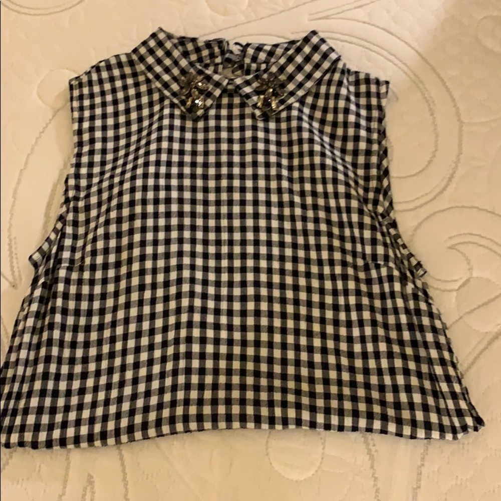Checkered tank